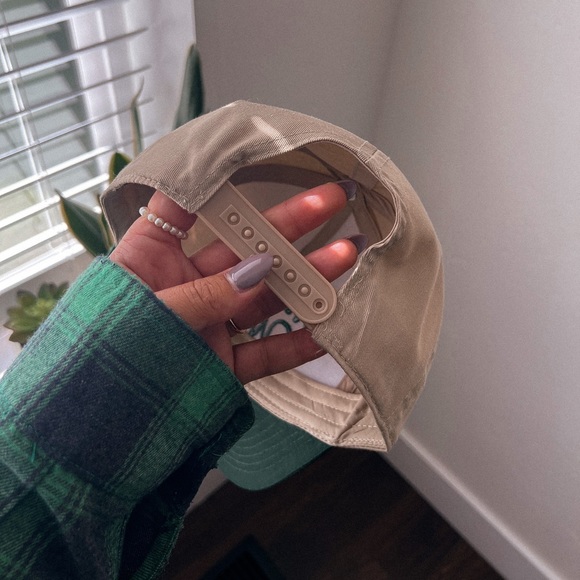 Western Wonder two tone trucker hat - Picture 2 of 6